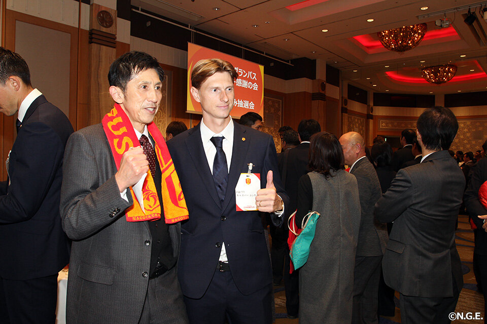 キャスパーユンカー | 選手・スタッフ | チーム | 名古屋グランパス