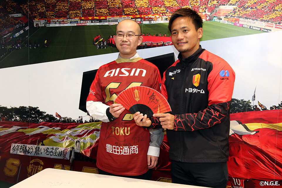 クラブグランパス｜徳元悠平選手来店イベントの模様｜ニュース｜名古屋