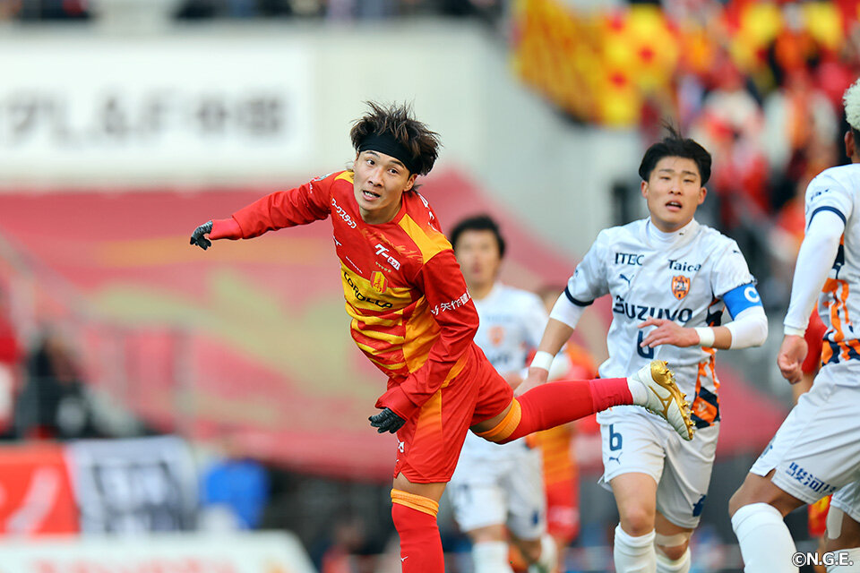 山岸祐也 | 選手・スタッフ | チーム | 名古屋グランパス公式サイト