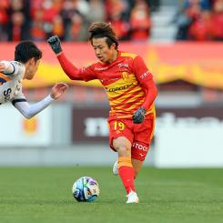 甲田英將 | 選手・スタッフ | チーム | 名古屋グランパス公式サイト
