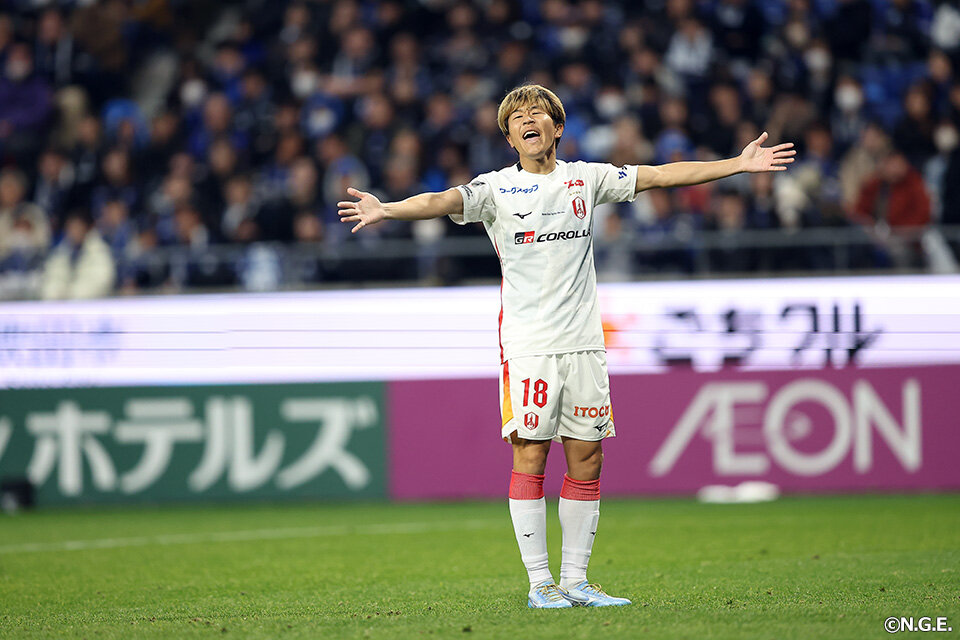 永井謙佑 | 選手・スタッフ | チーム | 名古屋グランパス公式サイト