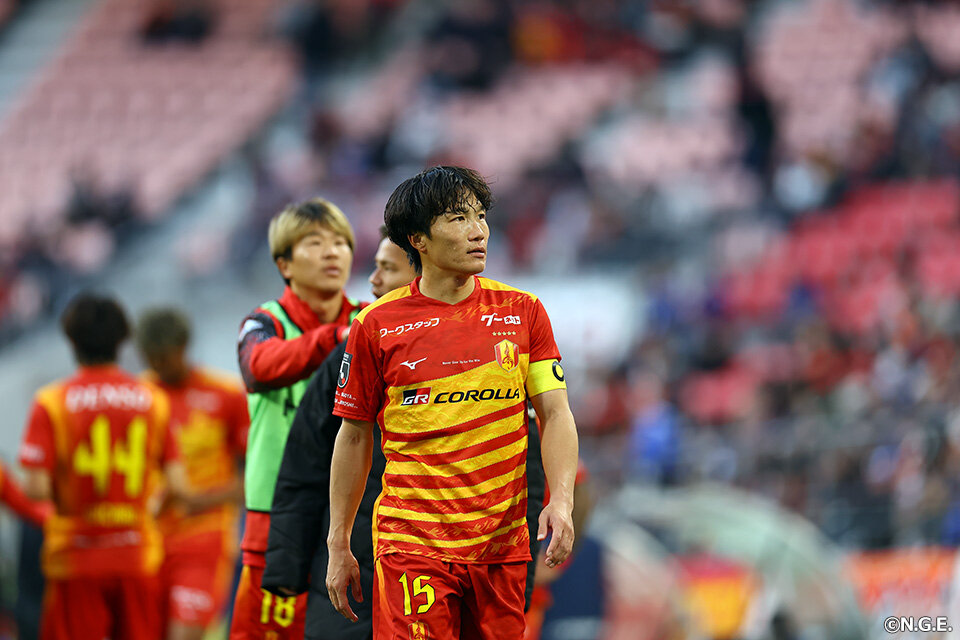 稲垣祥 | 選手・スタッフ | チーム | 名古屋グランパス公式サイト