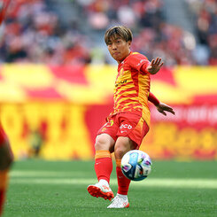 菊地泰智 | 選手・スタッフ | チーム | 名古屋グランパス公式サイト