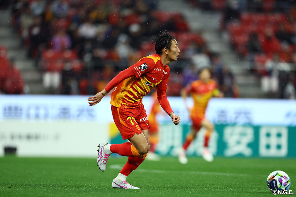 原輝綺 | 選手・スタッフ | チーム | 名古屋グランパス公式サイト