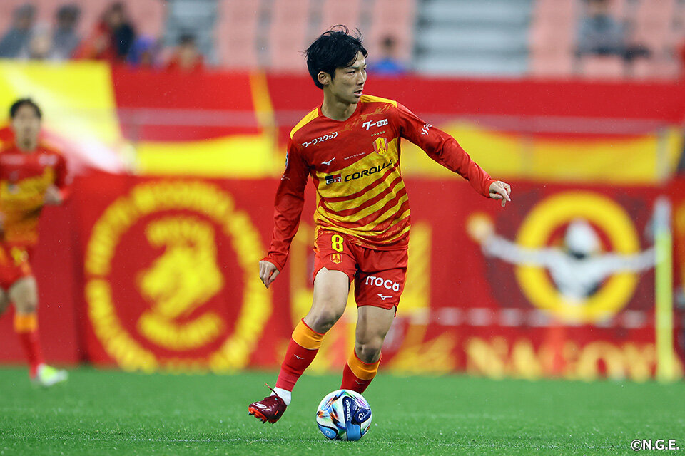 椎橋慧也 | 選手・スタッフ | チーム | 名古屋グランパス公式サイト