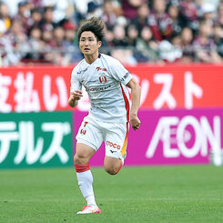 和泉竜司 | 選手・スタッフ | チーム | 名古屋グランパス公式サイト