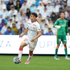 美品♬名古屋グランパス オーセンティックユニフォーム 33番 菊池泰智選手XL 菊地 泰智 | 選手・スタッフ | チーム | 名古屋グランパス公式サイト