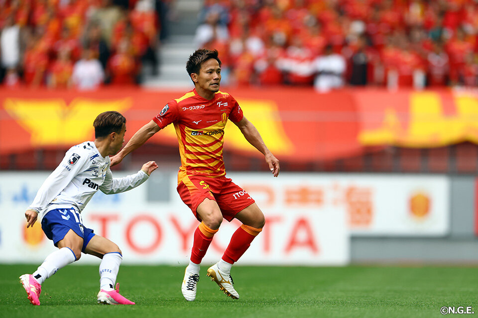 徳元悠平 | 選手・スタッフ | チーム | 名古屋グランパス公式サイト
