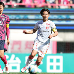 和泉竜司 | 選手・スタッフ | チーム | 名古屋グランパス公式サイト