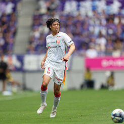 野上結貴 | 選手・スタッフ | チーム | 名古屋グランパス公式サイト
