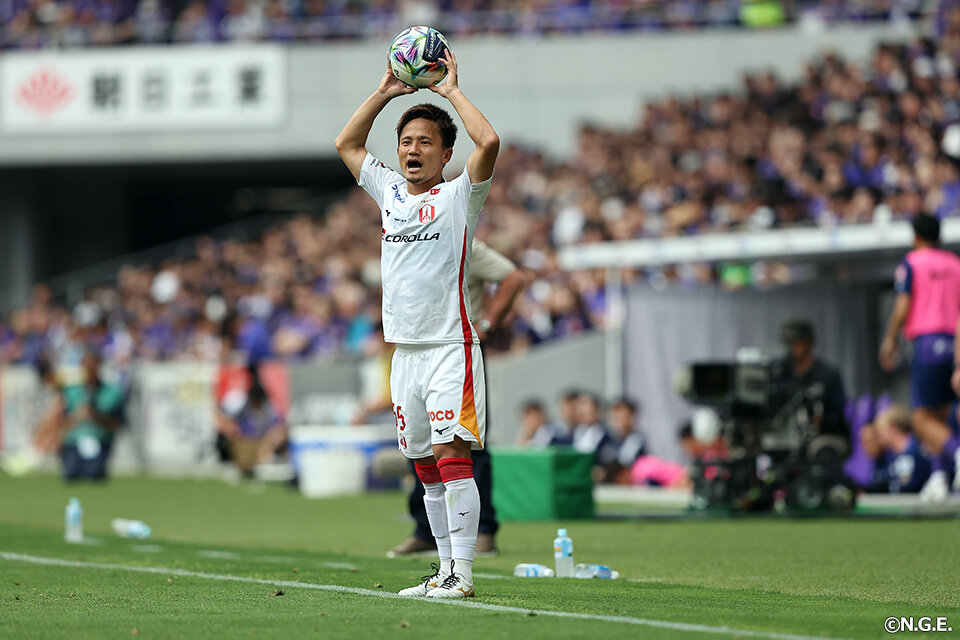 徳元悠平 | 選手・スタッフ | チーム | 名古屋グランパス公式サイト