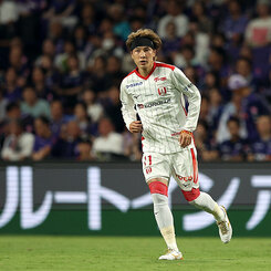 山岸 祐也 | 選手・スタッフ | チーム | 名古屋グランパス公式サイト