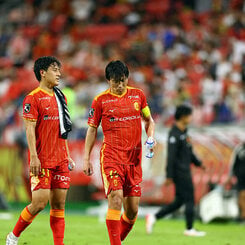 稲垣 祥 | 選手・スタッフ | チーム | 名古屋グランパス公式サイト