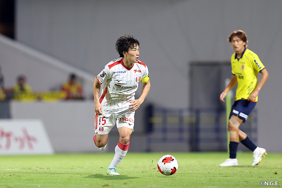 稲垣 祥 | 選手・スタッフ | チーム | 名古屋グランパス公式サイト