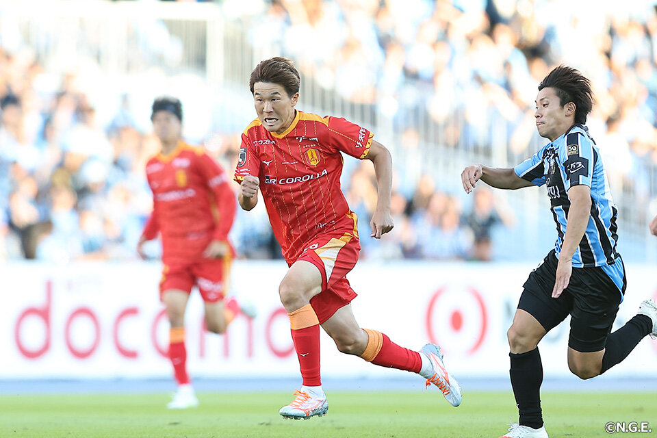 【新品未使用タグ付き】2021FC東京 永井謙佑 レプリカシャツ サードユニ 永井謙佑 | 選手・スタッフ | チーム | 名古屋グランパス公式サイト