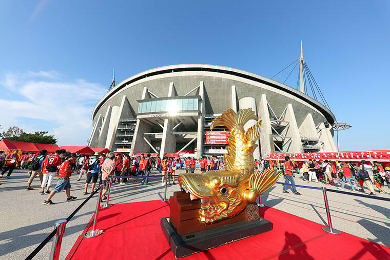 名古屋城金シャチレプリカが国立競技場に降臨｜ニュース｜名古屋