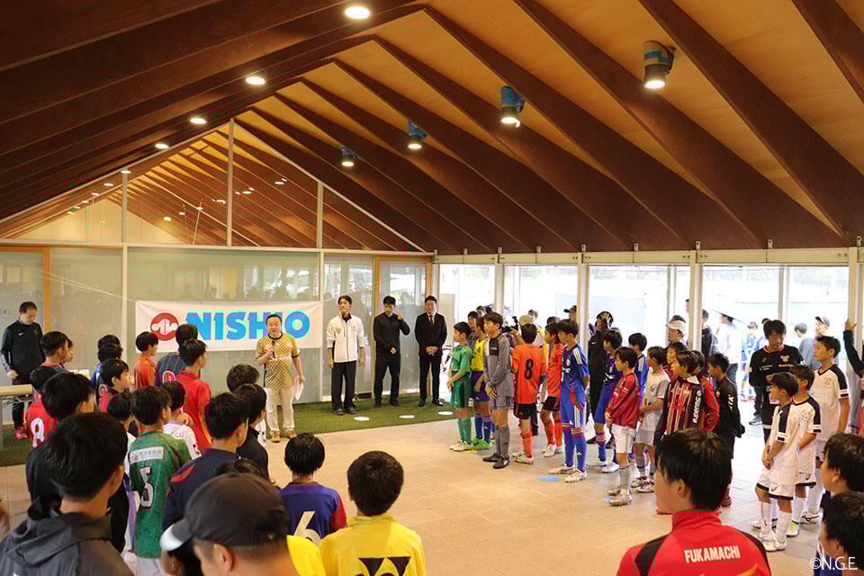 25_1017_junior_play06.jpg