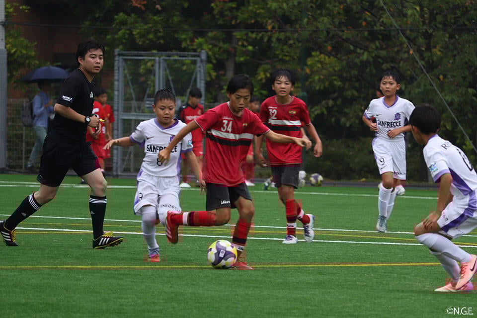 25_1017_junior_play16.jpg