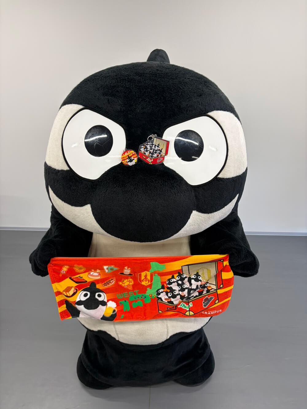 26_0618awaygoods_banner2.jpg